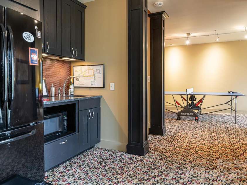 343 Racquet Club Road, Asheville, NC 28803.  MLS# CAR4255032, YatesRealty ID 12404. Lower Level