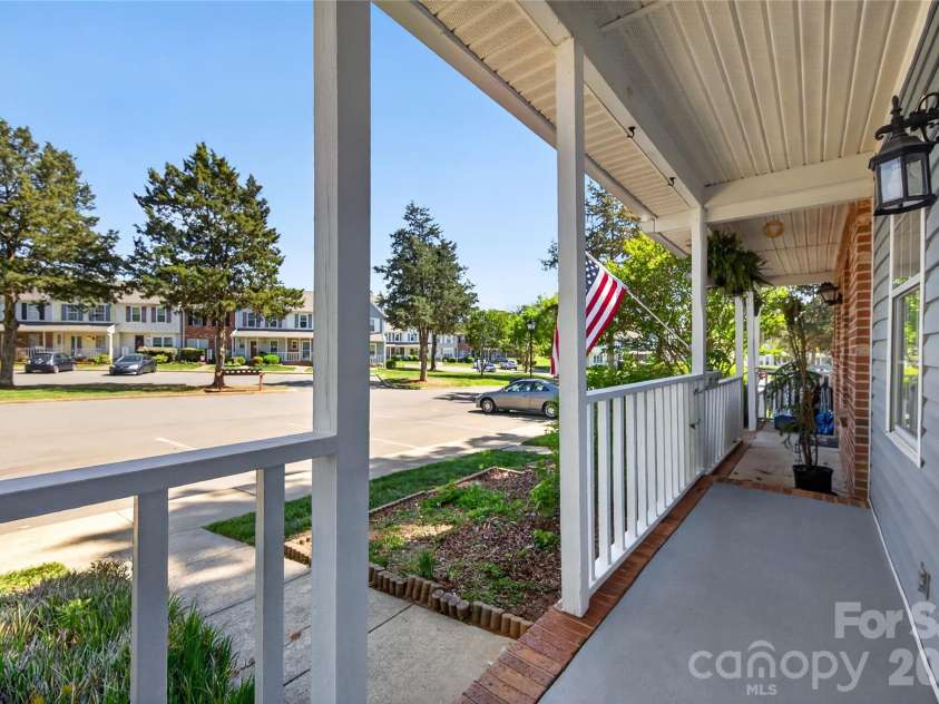 8214 Circle Tree Lane, Charlotte, NC 28277.  MLS# CAR4366640, YatesRealty ID 12404. 