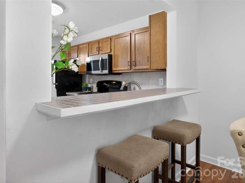 8214 Circle Tree Lane, Charlotte, NC 28277.  MLS# CAR4366640, YatesRealty ID 12404. 