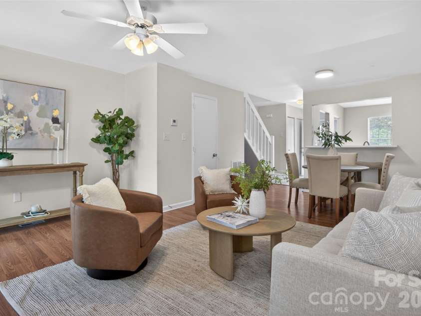 8214 Circle Tree Lane, Charlotte, NC 28277.  MLS# CAR4366640, YatesRealty ID 12404. 