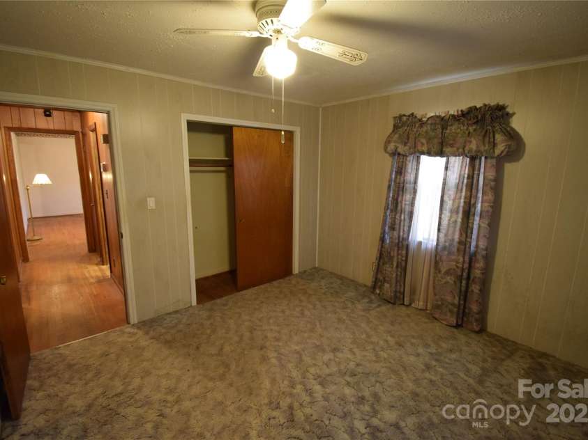 2427 Rhyneland Street, Gastonia, NC 28054.  MLS# CAR4195488, YatesRealty ID 12405. 