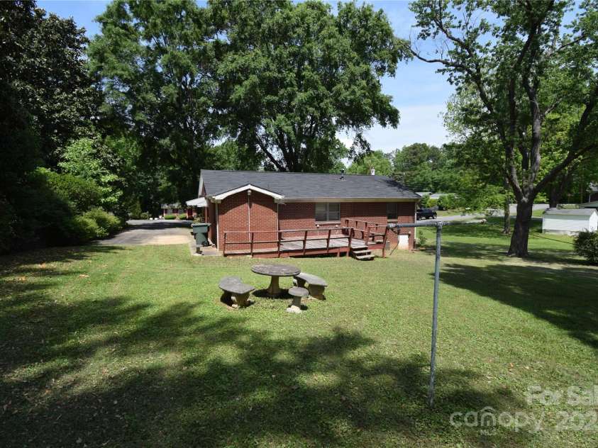 2427 Rhyneland Street, Gastonia, NC 28054.  MLS# CAR4195488, YatesRealty ID 12405. 