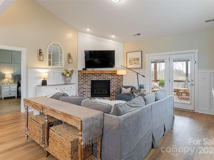 316 Wild Ginger Court, Weaverville, NC 28787.  MLS# CAR4245855, YatesRealty ID 12406. 