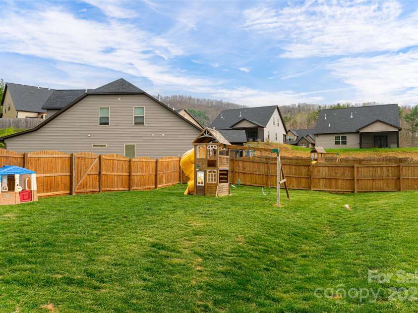 316 Wild Ginger Court, Weaverville, NC 28787.  MLS# CAR4245855, YatesRealty ID 12406. 