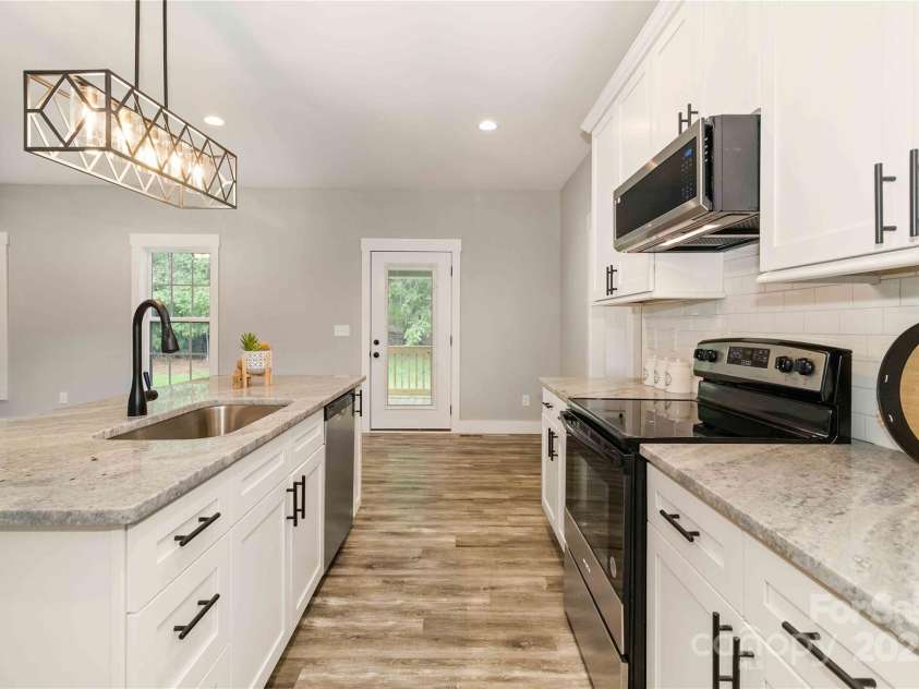 2434 Wo Gladden Road, Chester, SC 29706.  MLS# CAR4292593, YatesRealty ID 12407. 