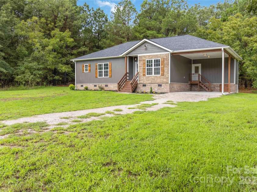 2434 Wo Gladden Road, Chester, SC 29706.  MLS# CAR4292593, YatesRealty ID 12407. 