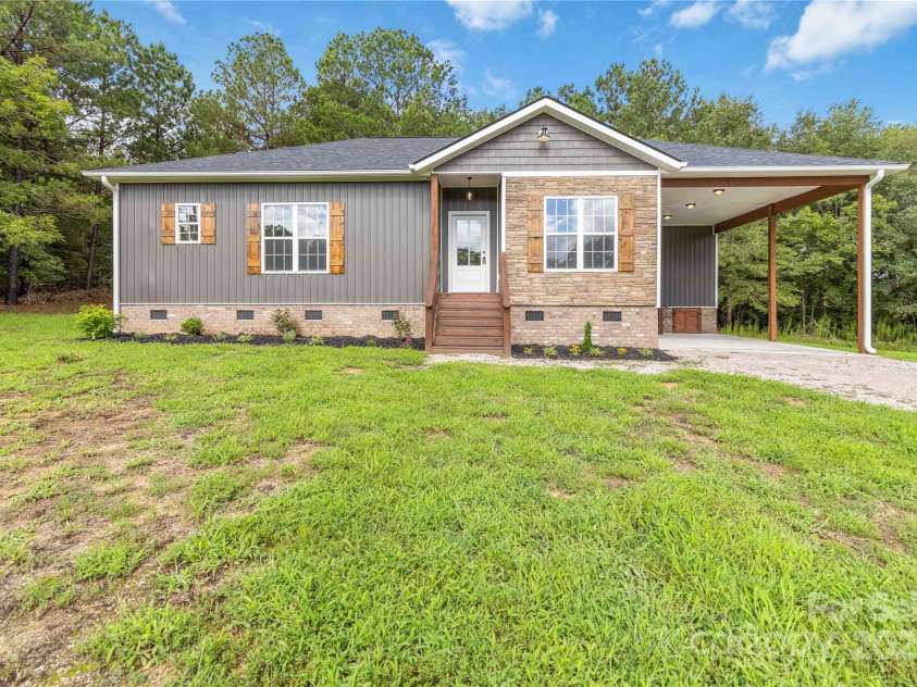 2434 Wo Gladden Road, Chester, SC 29706.  MLS# CAR4292593, YatesRealty ID 12407. 