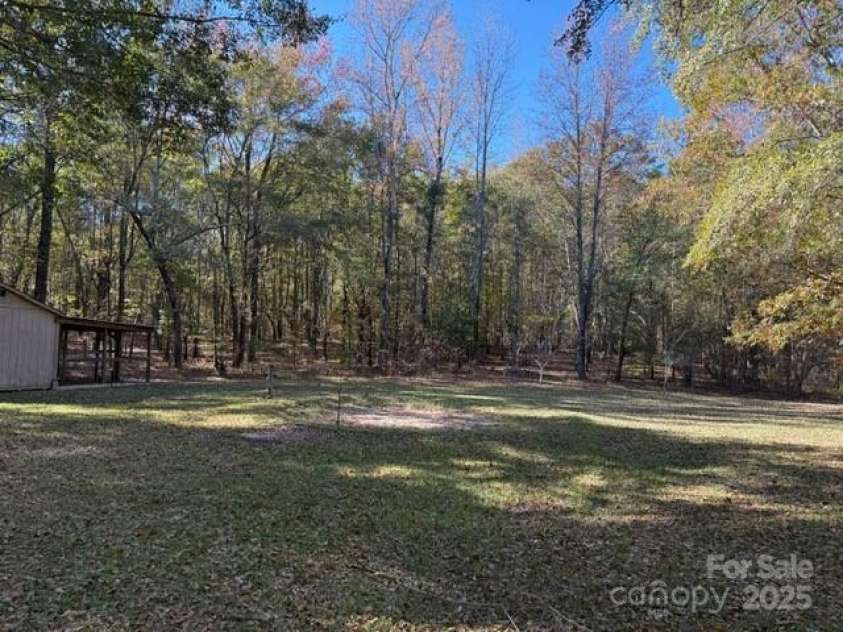 7159 Rev Melvin Adams Drive, Kershaw, SC 29067.  MLS# CAR4320576, YatesRealty ID 12408. 