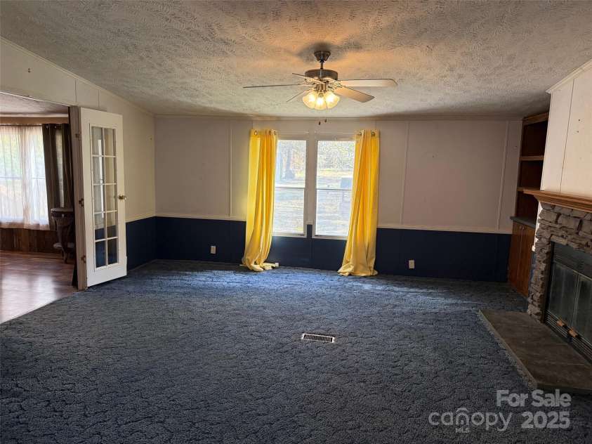 7159 Rev Melvin Adams Drive, Kershaw, SC 29067.  MLS# CAR4320576, YatesRealty ID 12408. 