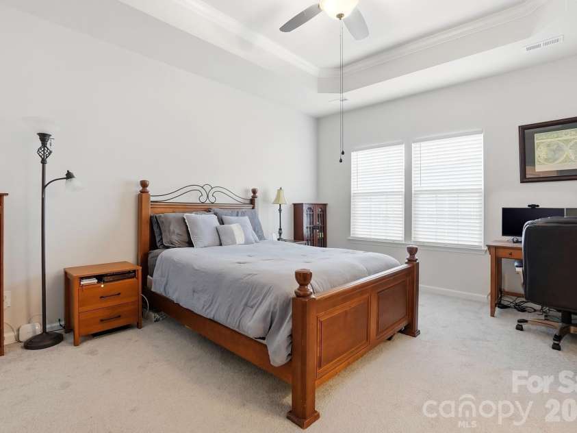 1404 May Apple Drive, Matthews, NC 28104.  MLS# CAR4363590, YatesRealty ID 12409. 