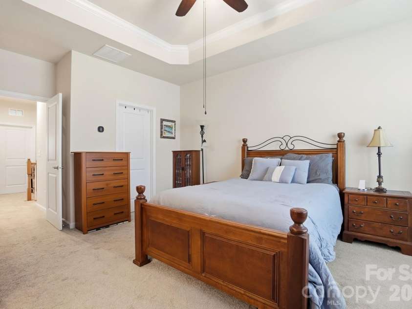 1404 May Apple Drive, Matthews, NC 28104.  MLS# CAR4363590, YatesRealty ID 12409. 