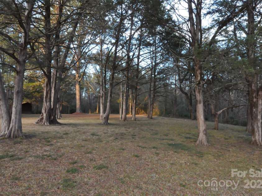 752 Cedar Lane, Chester, SC 29706.  MLS# CAR4329829, YatesRealty ID 1241. 