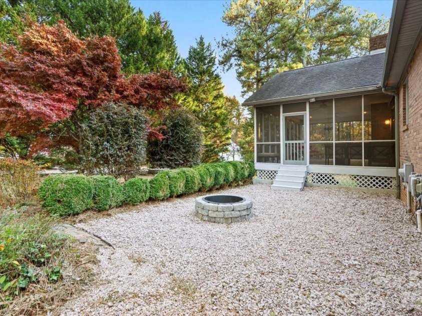 1061 Fairway Drive, Kannapolis, NC 28081.  MLS# CAR4319984, YatesRealty ID 12410. Firepit 