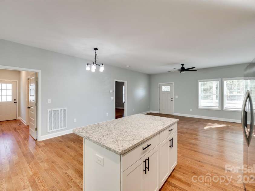 155 Williams Street, York, SC 29745.  MLS# CAR4301701, YatesRealty ID 12411. 
