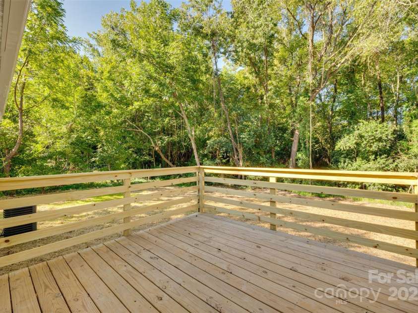 155 Williams Street, York, SC 29745.  MLS# CAR4301701, YatesRealty ID 12411. 