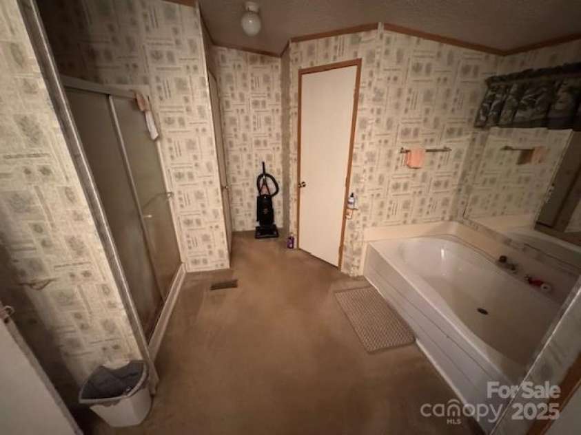 197 Cason Mclaurin Road, Morven, NC 28119.  MLS# CAR4255203, YatesRealty ID 12414. 