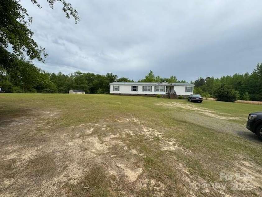 197 Cason Mclaurin Road, Morven, NC 28119.  MLS# CAR4255203, YatesRealty ID 12414. 