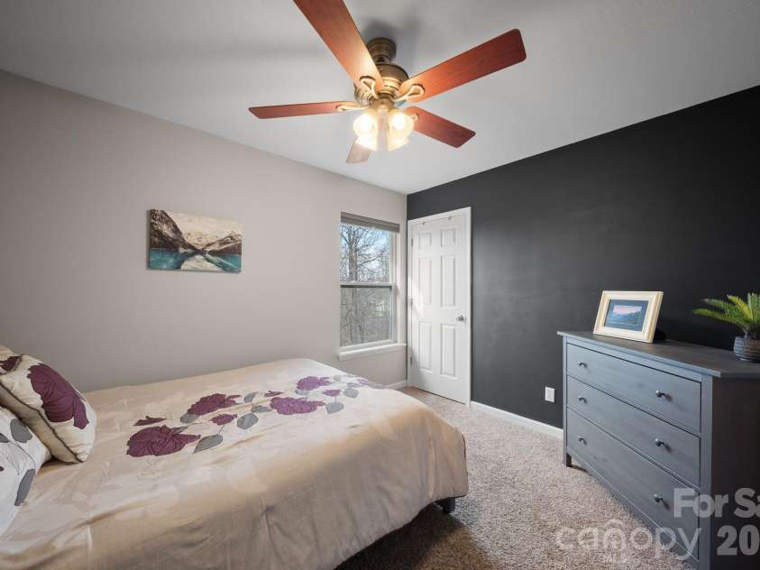 76 Hershel Lane, Swannanoa, NC 28778.  MLS# CAR4342479, YatesRealty ID 12414. 