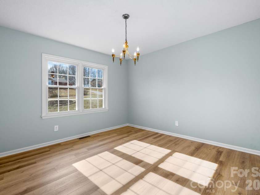 102 Castlegate Drive, Morganton, NC 28655.  MLS# CAR4316022, YatesRealty ID 12415. 