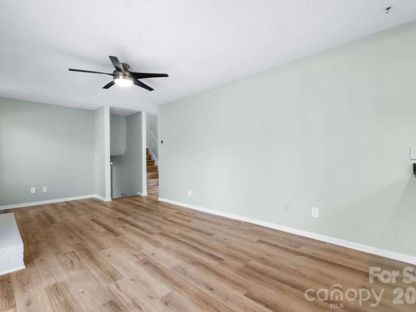 102 Castlegate Drive, Morganton, NC 28655.  MLS# CAR4316022, YatesRealty ID 12415. 