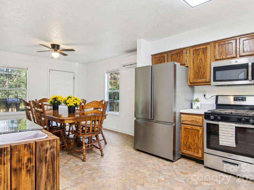 105 Big Bear Drive, Pisgah Forest, NC 28768.  MLS# CAR4192035, YatesRealty ID 12415. 