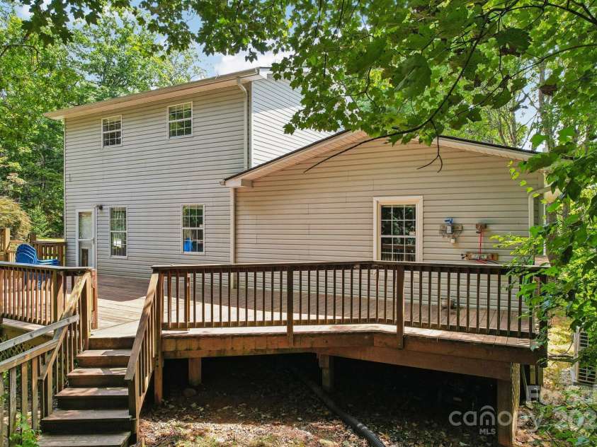 105 Big Bear Drive, Pisgah Forest, NC 28768.  MLS# CAR4192035, YatesRealty ID 12415. 