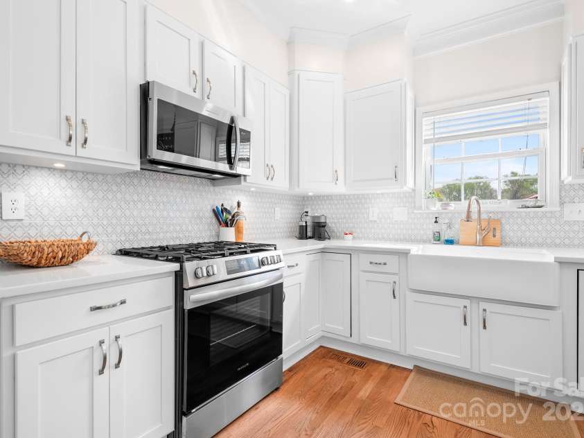 220 Chandeleur Drive, Mooresville, NC 28117.  MLS# CAR4246311, YatesRealty ID 12416. 