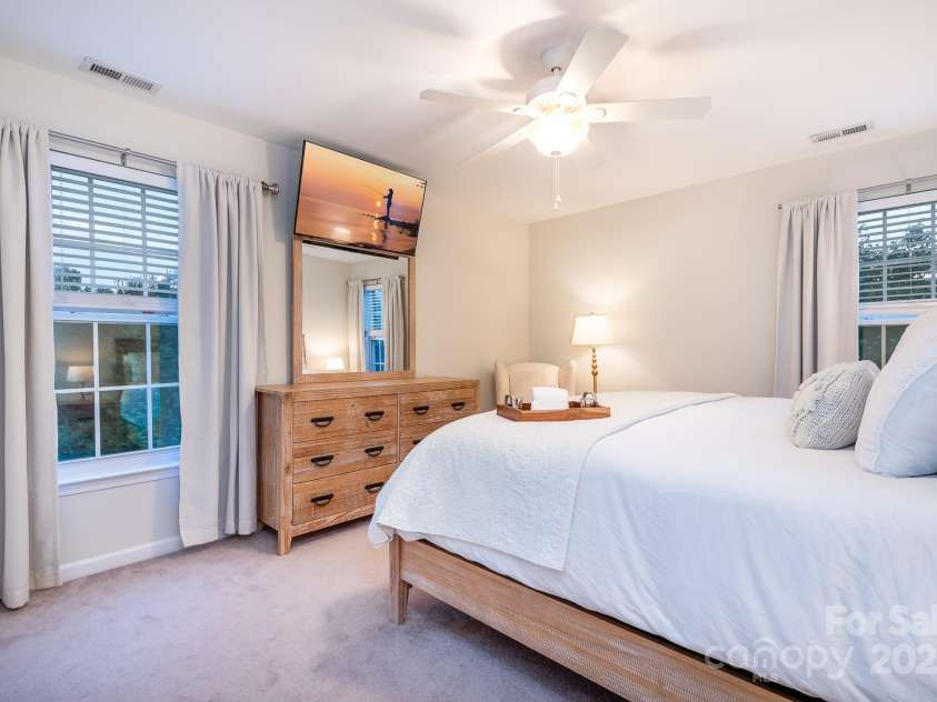 220 Chandeleur Drive, Mooresville, NC 28117.  MLS# CAR4246311, YatesRealty ID 12416. 