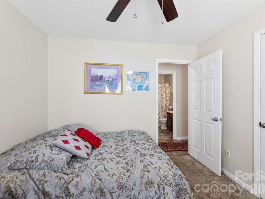 708 Peregrine Court, Gastonia, NC 28056.  MLS# CAR4355704, YatesRealty ID 12417. 