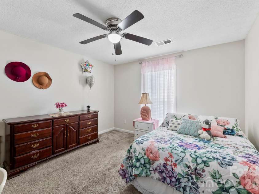 708 Peregrine Court, Gastonia, NC 28056.  MLS# CAR4355704, YatesRealty ID 12417. 