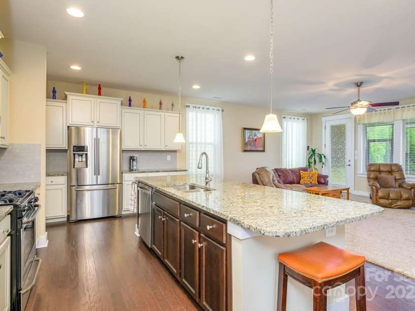 121 Martingale Avenue, Mooresville, NC 28115.  MLS# CAR4250401, YatesRealty ID 12419. 