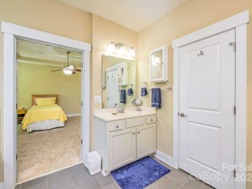 121 Martingale Avenue, Mooresville, NC 28115.  MLS# CAR4250401, YatesRealty ID 12419. 