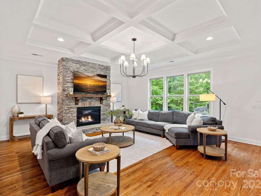 6171 Willow Farm Drive, Denver, NC 28037.  MLS# CAR4256114, YatesRealty ID 12420. 