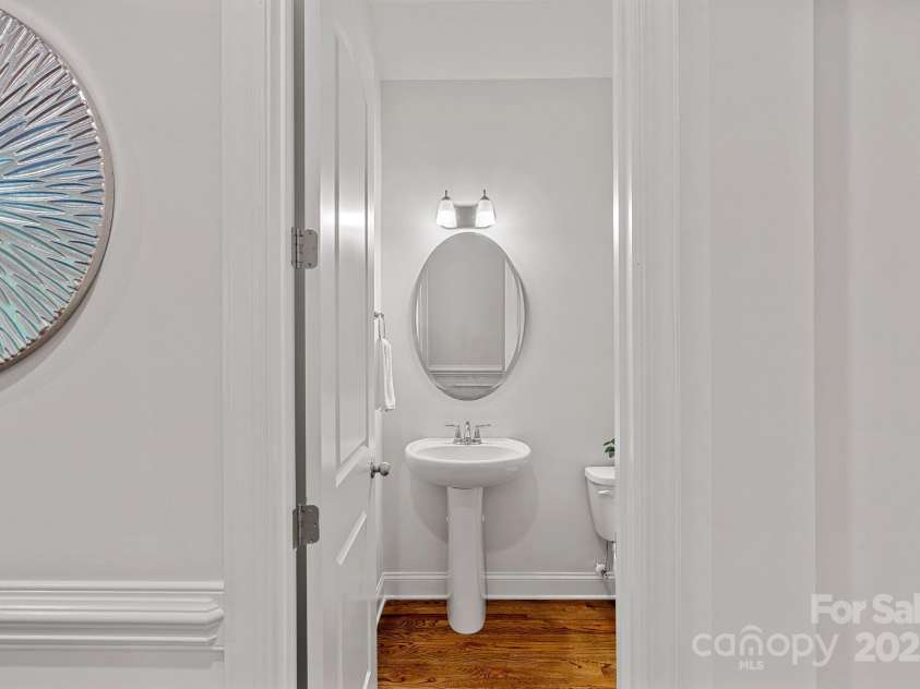 6171 Willow Farm Drive, Denver, NC 28037.  MLS# CAR4256114, YatesRealty ID 12420. 