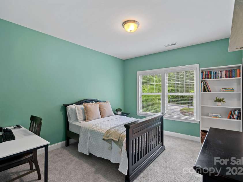 6171 Willow Farm Drive, Denver, NC 28037.  MLS# CAR4256114, YatesRealty ID 12420. 