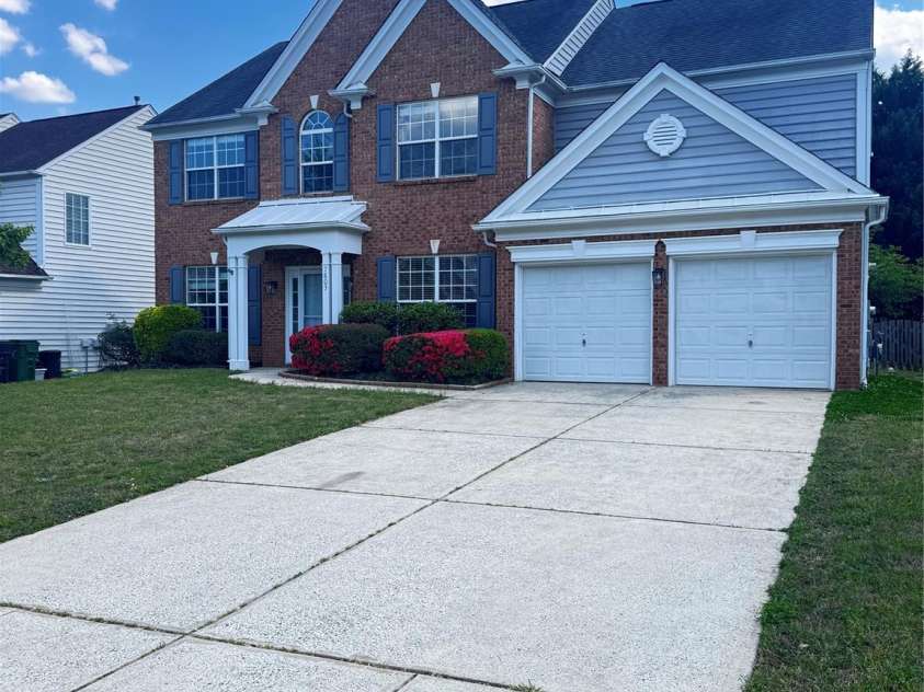 7803 Noland Woods Drive, Charlotte, NC 28277.  MLS# CAR4316221, YatesRealty ID 12422. 