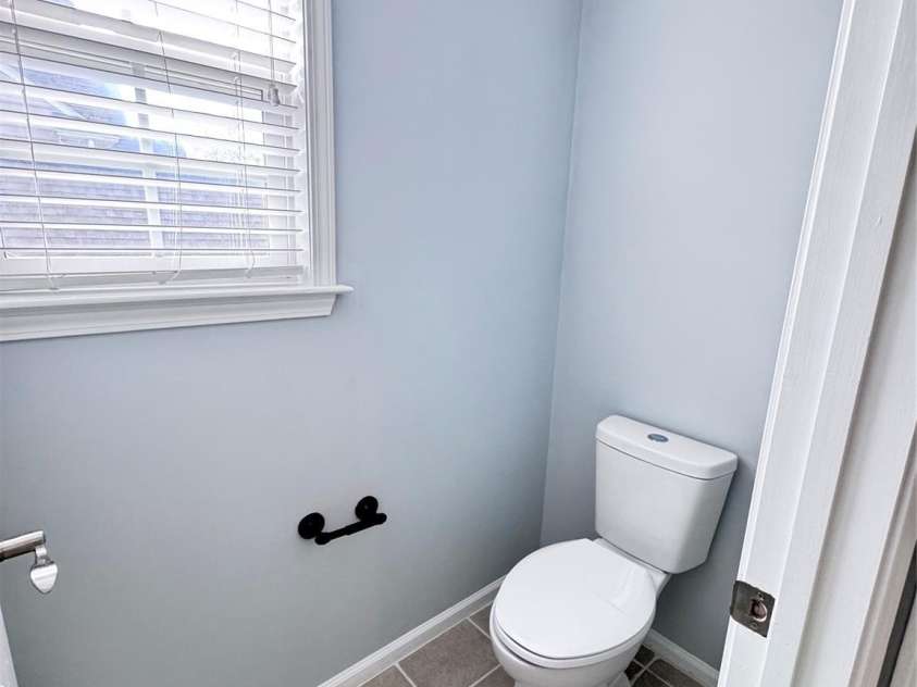 7803 Noland Woods Drive, Charlotte, NC 28277.  MLS# CAR4316221, YatesRealty ID 12422. 