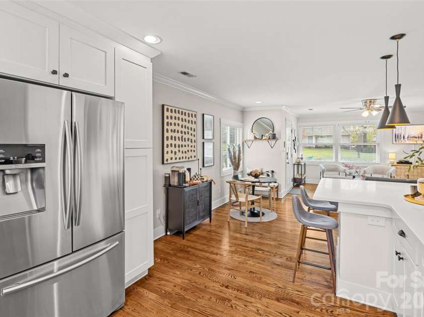 4418 Murrayhill Road, Charlotte, NC 28209.  MLS# CAR4361770, YatesRealty ID 12423. 