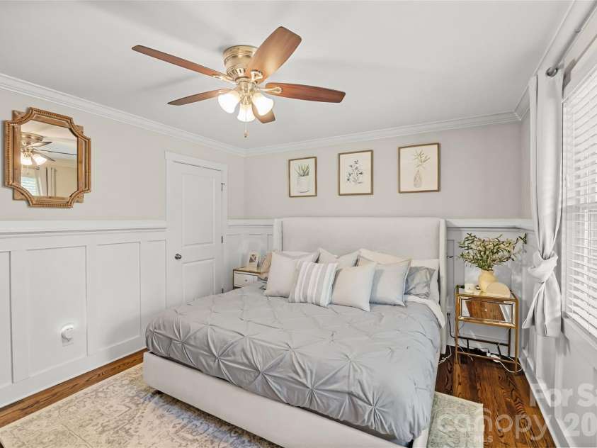 4418 Murrayhill Road, Charlotte, NC 28209.  MLS# CAR4361770, YatesRealty ID 12423. 
