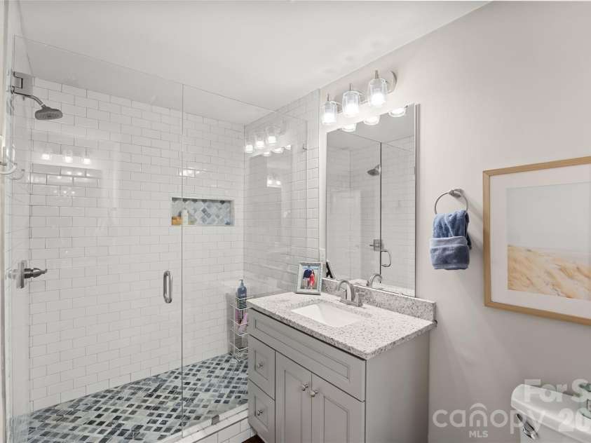 4418 Murrayhill Road, Charlotte, NC 28209.  MLS# CAR4361770, YatesRealty ID 12423. 