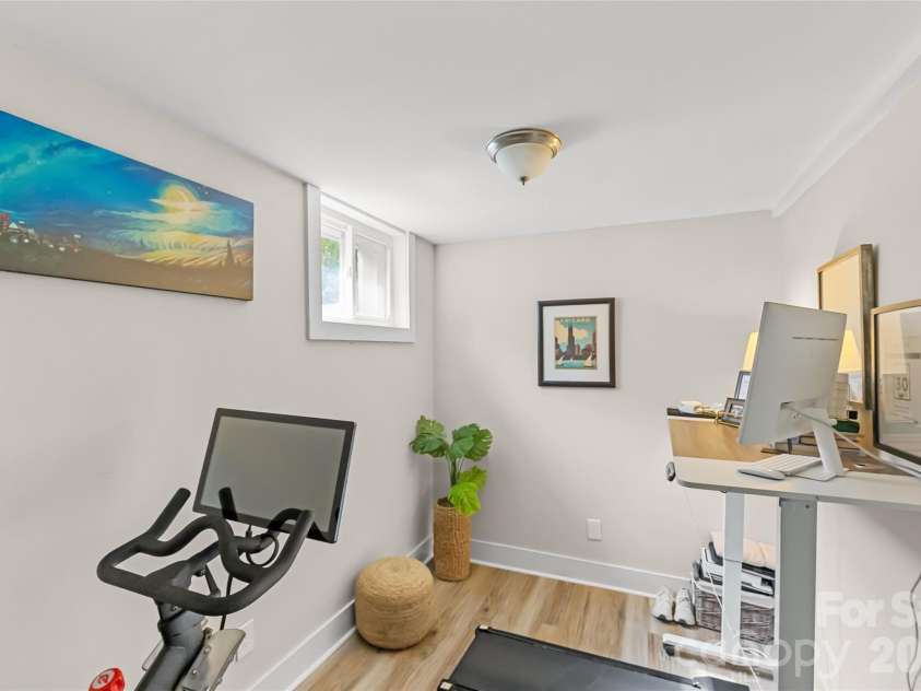 4418 Murrayhill Road, Charlotte, NC 28209.  MLS# CAR4361770, YatesRealty ID 12423. 