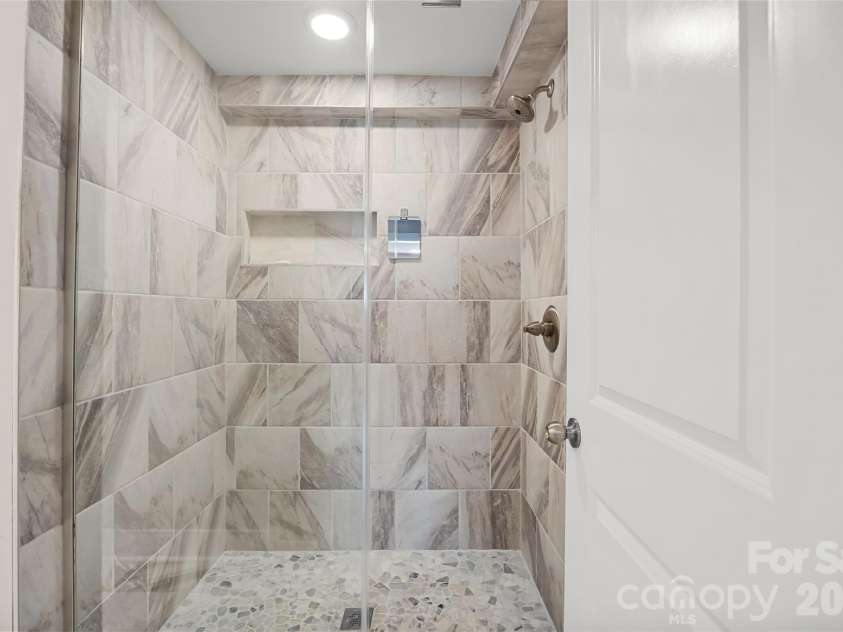4418 Murrayhill Road, Charlotte, NC 28209.  MLS# CAR4361770, YatesRealty ID 12423. 