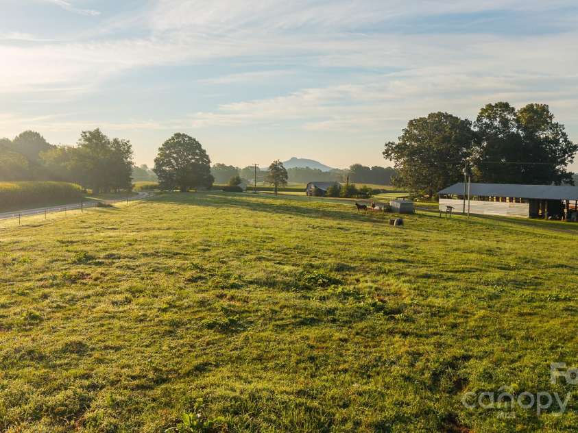 167 Buck Hollow Trail, Ararat, NC 27007.  MLS# CAR4295115, YatesRealty ID 12424. 