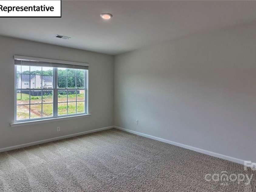 8013 Kennesaw Drive, Gastonia, NC 28056.  MLS# CAR4257772, YatesRealty ID 12425. 