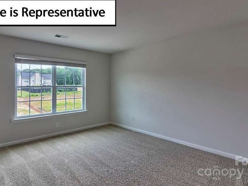 8013 Kennesaw Drive, Gastonia, NC 28056.  MLS# CAR4257772, YatesRealty ID 12425. 