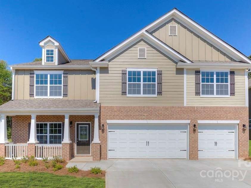8013 Kennesaw Drive, Gastonia, NC 28056.  MLS# CAR4257772, YatesRealty ID 12425. Photo is representative.