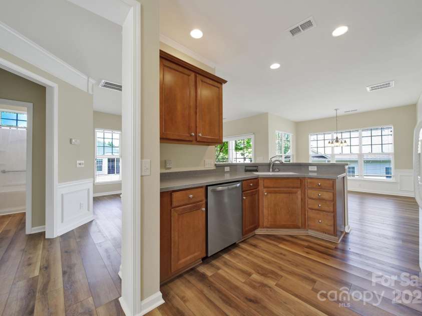 28129 Song Sparrow Lane, Fort Mill, SC 29707.  MLS# CAR4257689, YatesRealty ID 12426. 