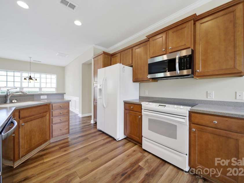 28129 Song Sparrow Lane, Fort Mill, SC 29707.  MLS# CAR4257689, YatesRealty ID 12426. 