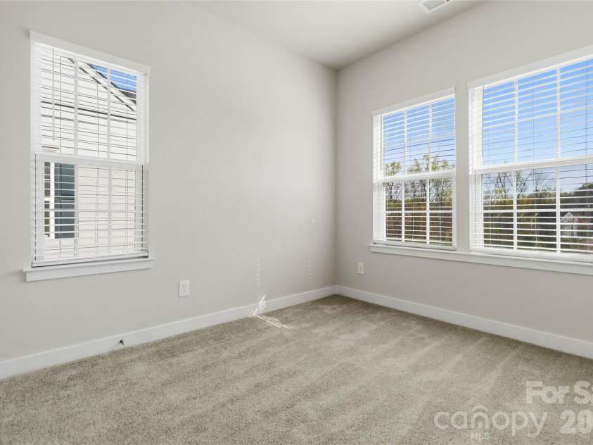 3149 Beeler Lane, Charlotte, NC 28208.  MLS# CAR4352531, YatesRealty ID 12426. 3rd bedroom