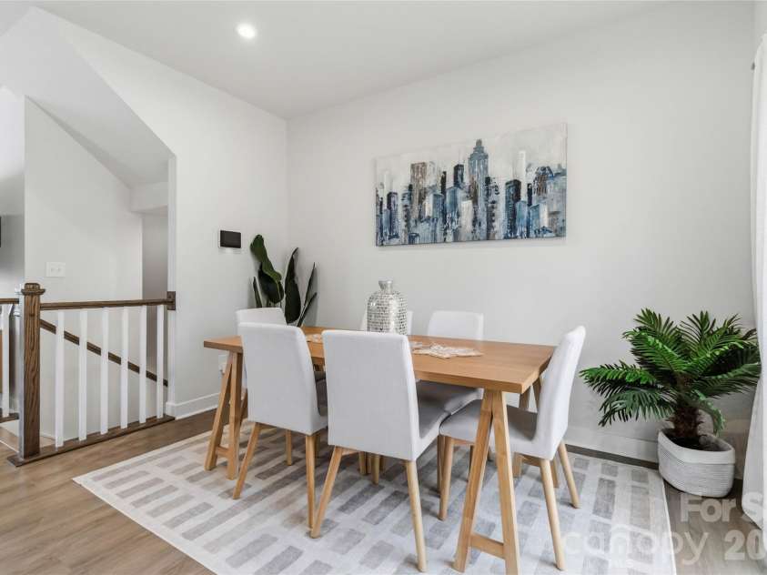 3149 Beeler Lane, Charlotte, NC 28208.  MLS# CAR4352531, YatesRealty ID 12426. Dining Area